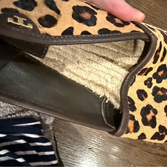 Tory Burch Tan and Black Espadrilles - Picture 3 of 7